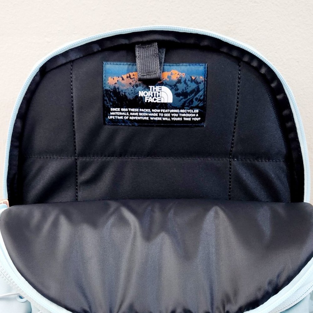 The North Face Women’s Borealis Luxe Backpack - Picture 5 of 12